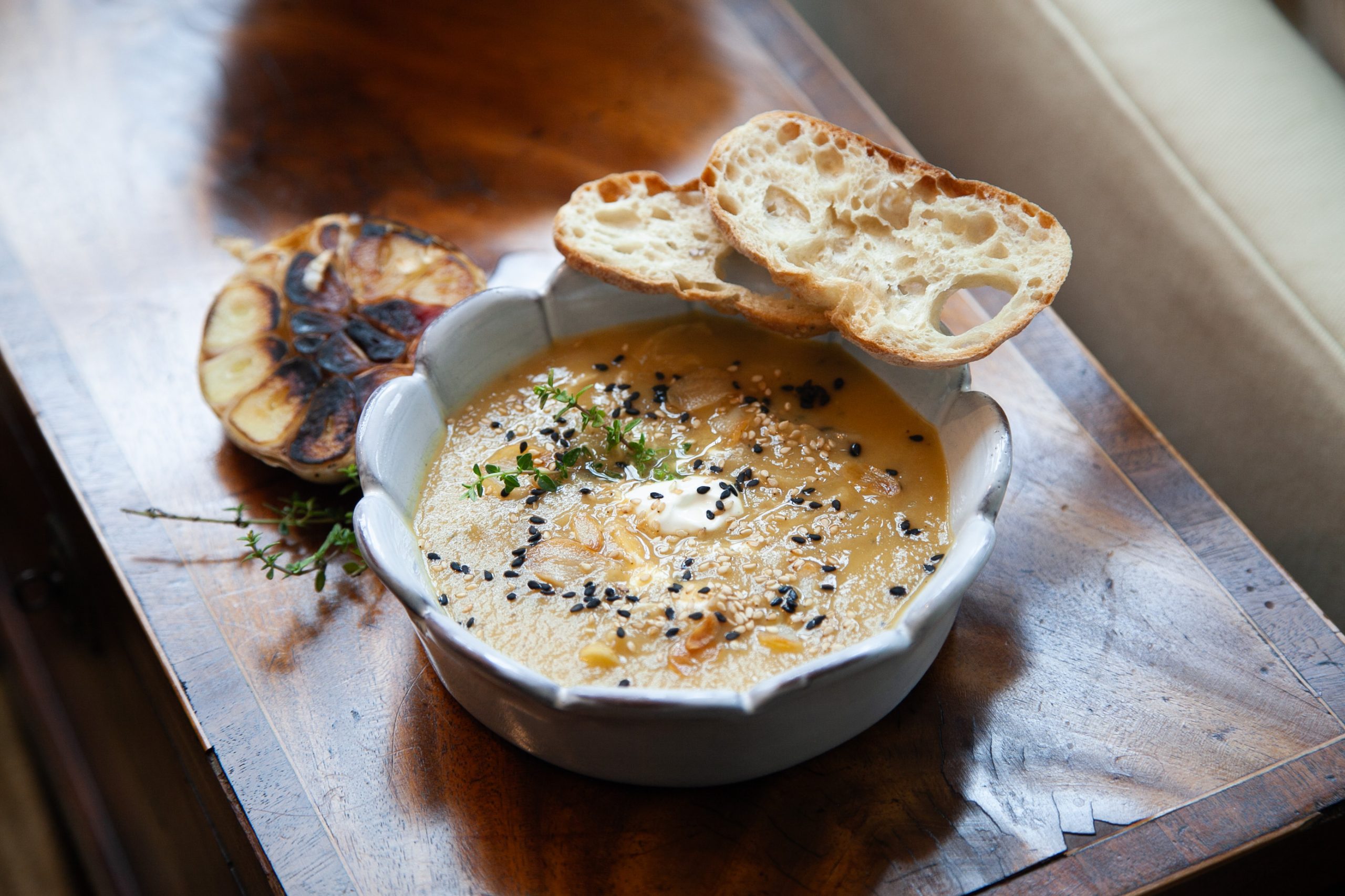 roasted-garlic-parsnip-soup-1